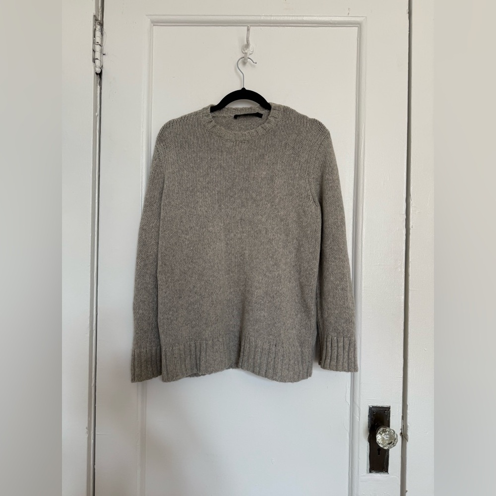 Jenni Kayne Grey sweater